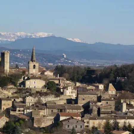 度假居 Les Remparts Grane