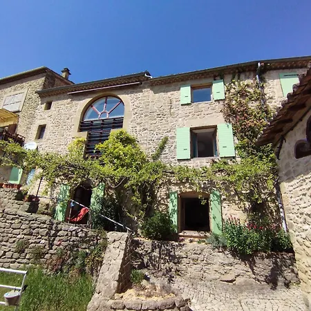 度假居 Les Remparts Grane